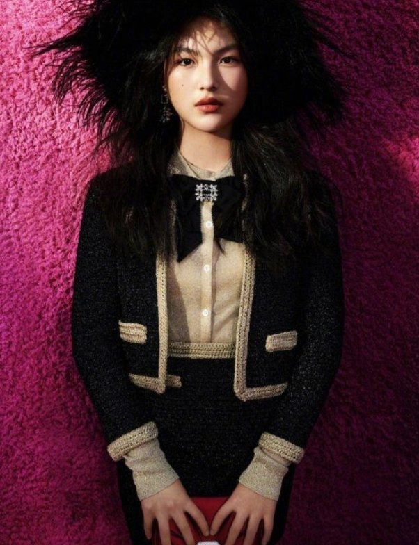 李湘48岁时尚造型，减龄秘诀大公开